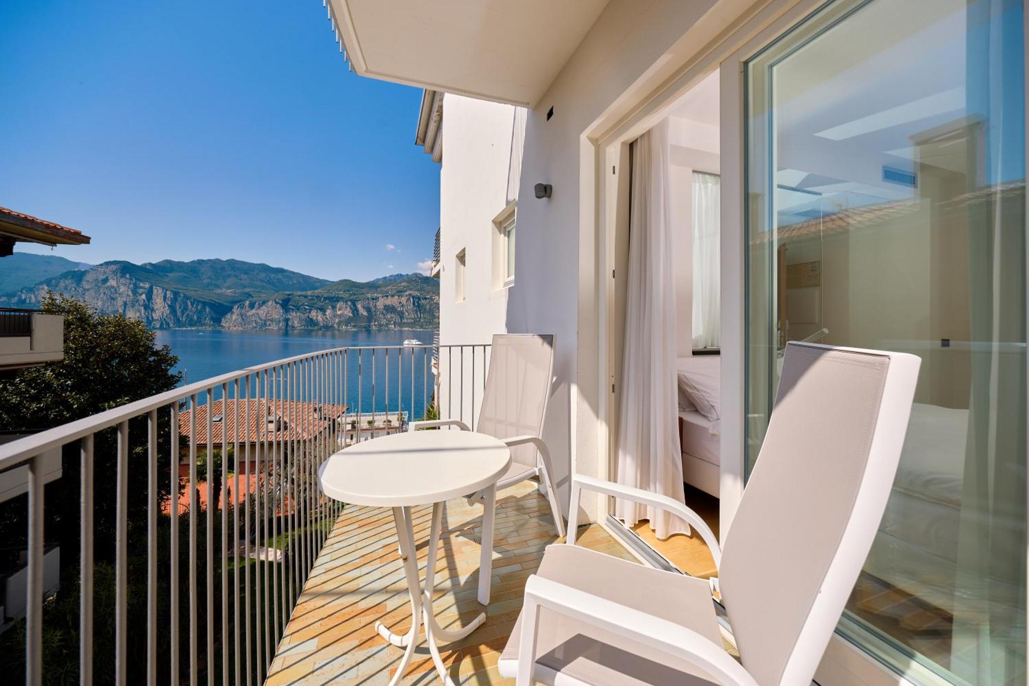 Hotel Capri Malcesine Eksteriør billede