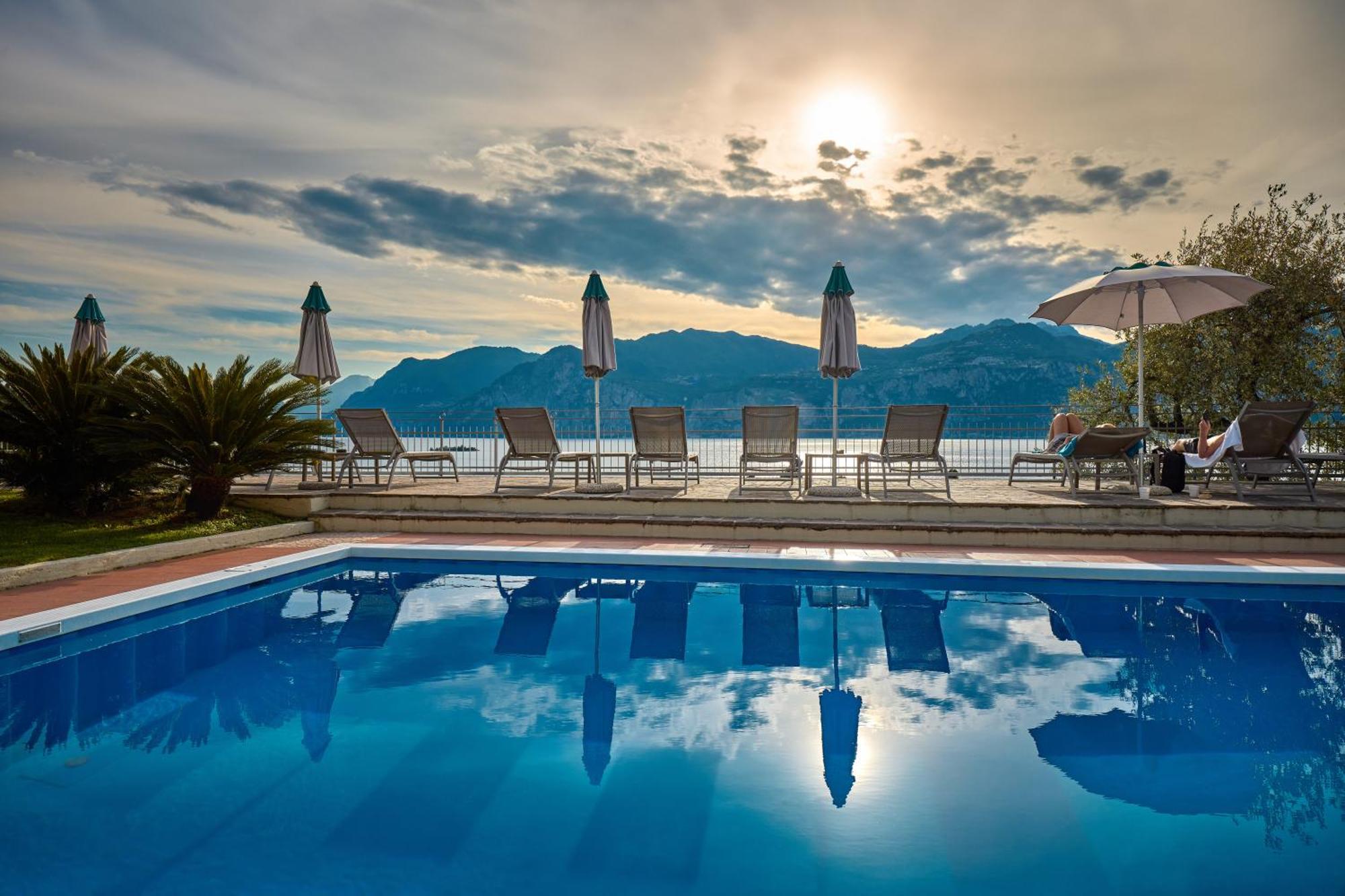Hotel Capri Malcesine Eksteriør billede
