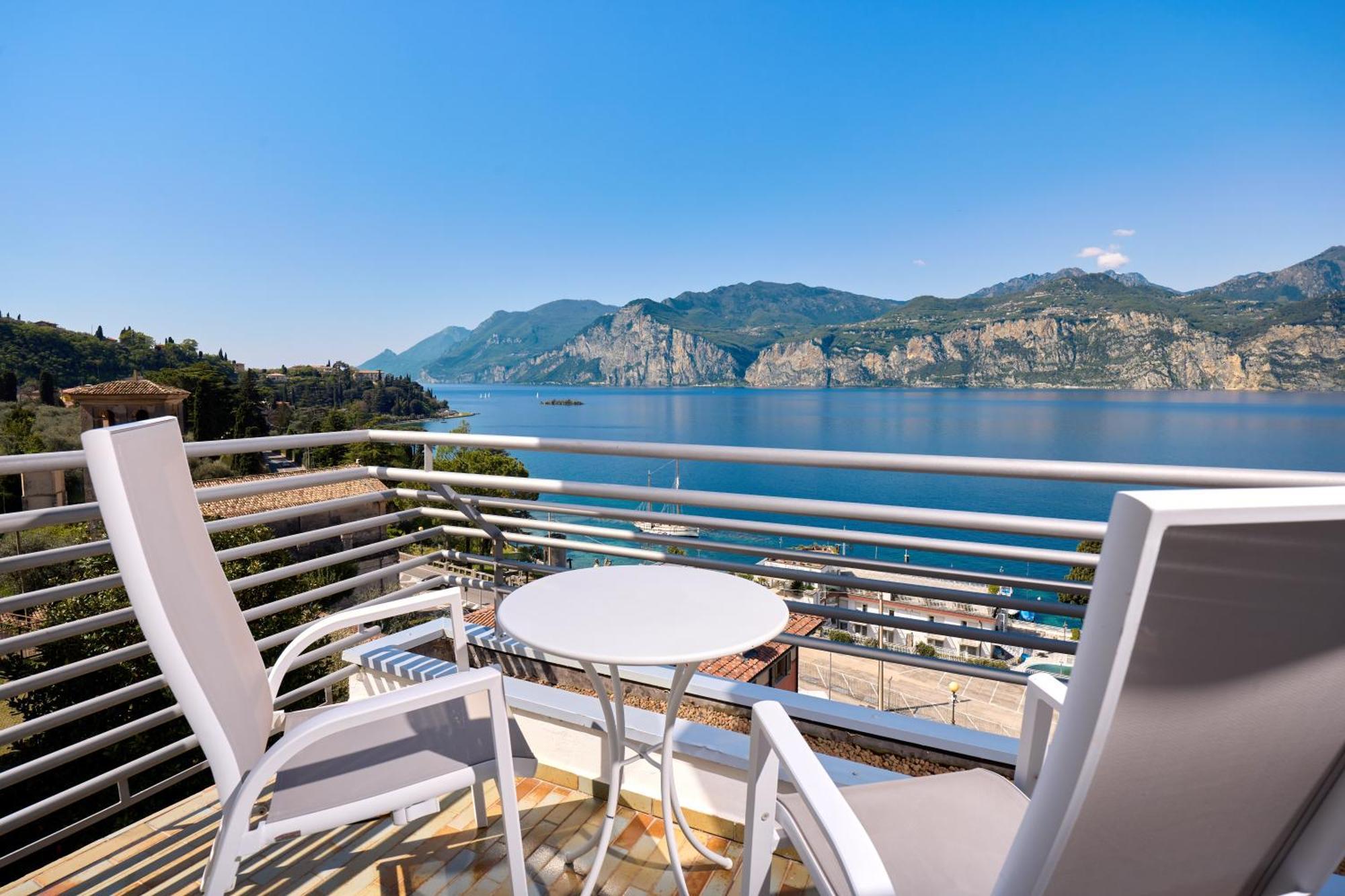 Hotel Capri Malcesine Eksteriør billede