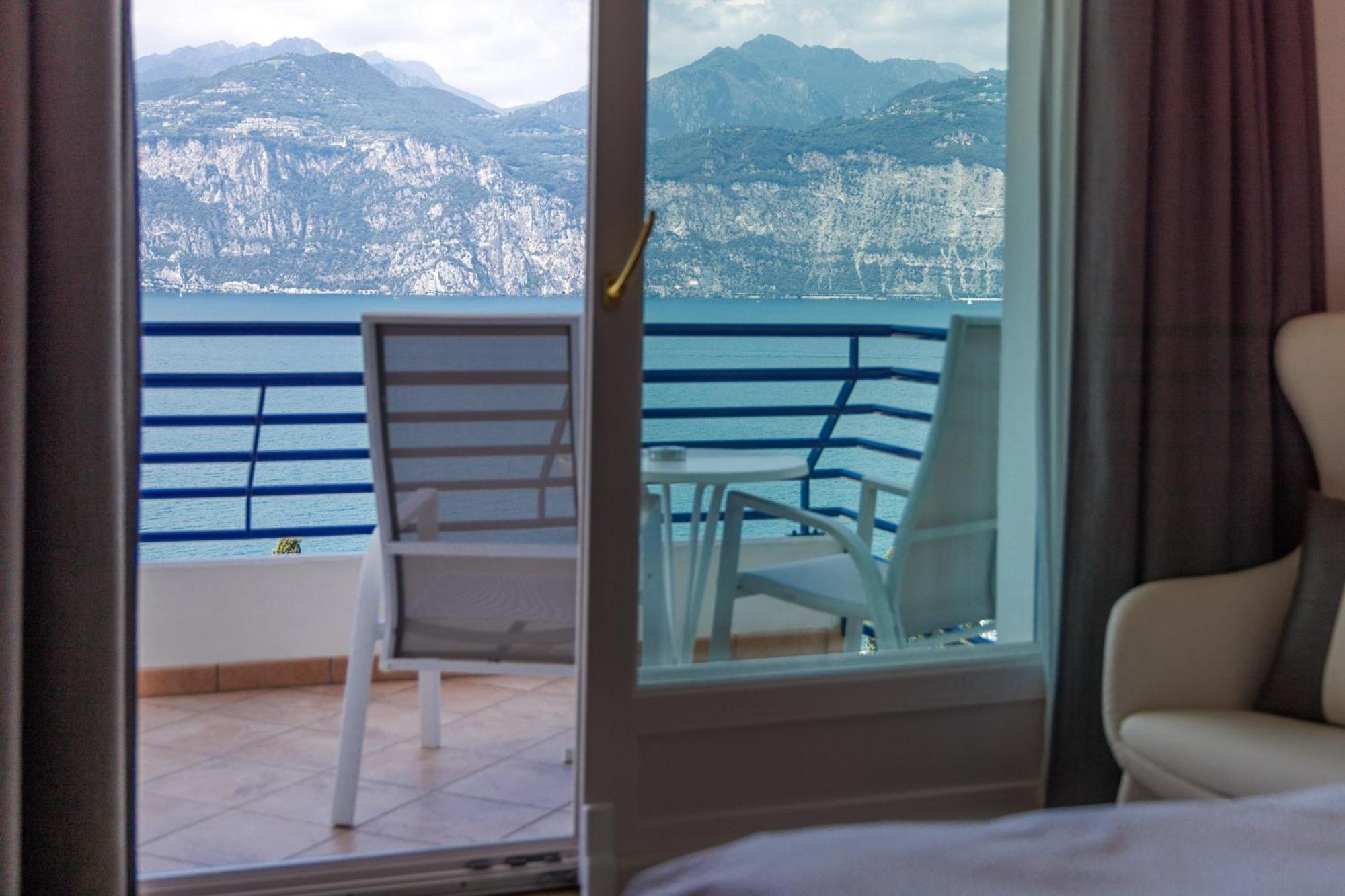 Hotel Capri Malcesine Eksteriør billede